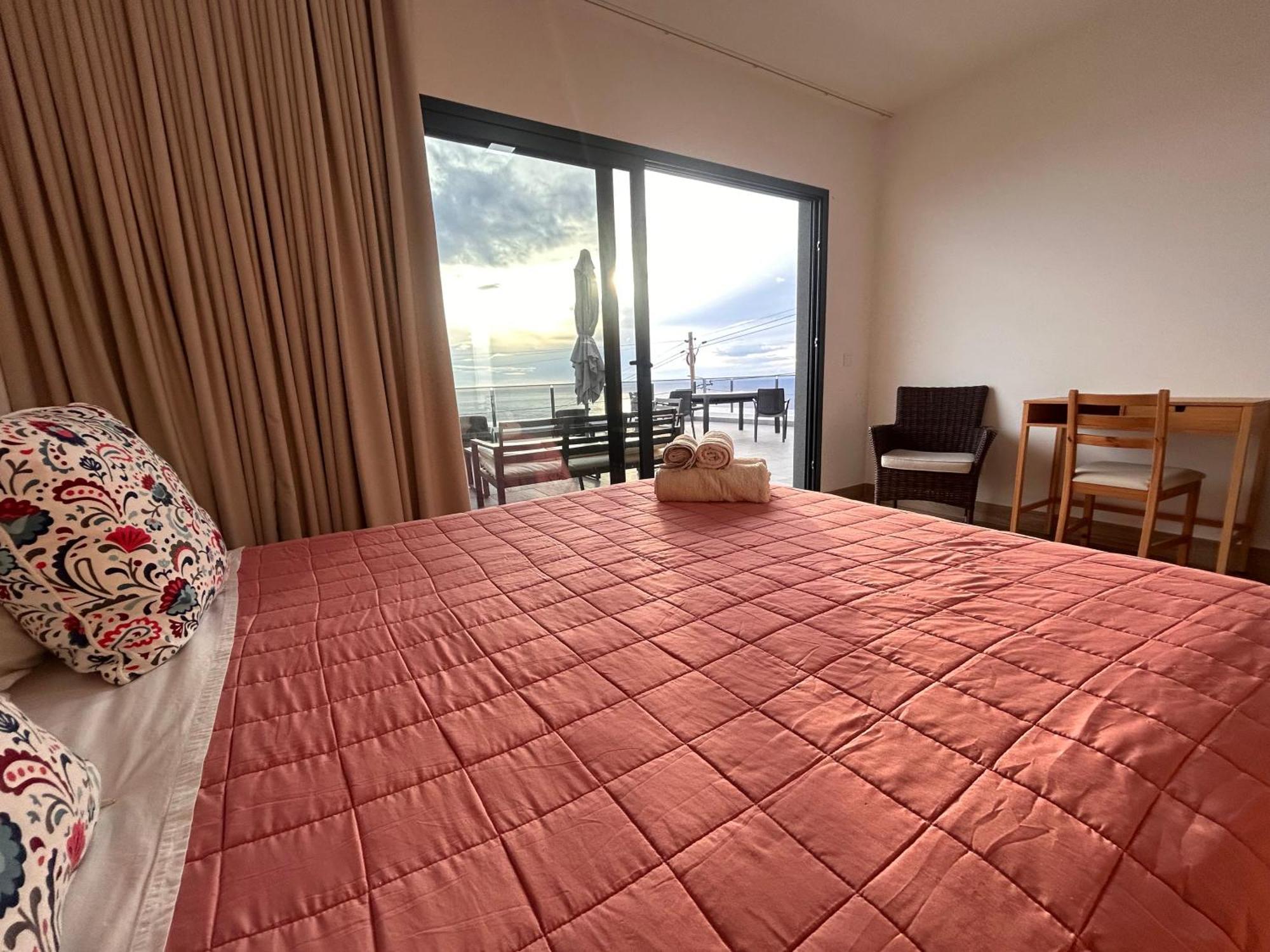 Calheta Ocean View Family Apartment - Air Condition Estreito Da Calheta ภายนอก รูปภาพ
